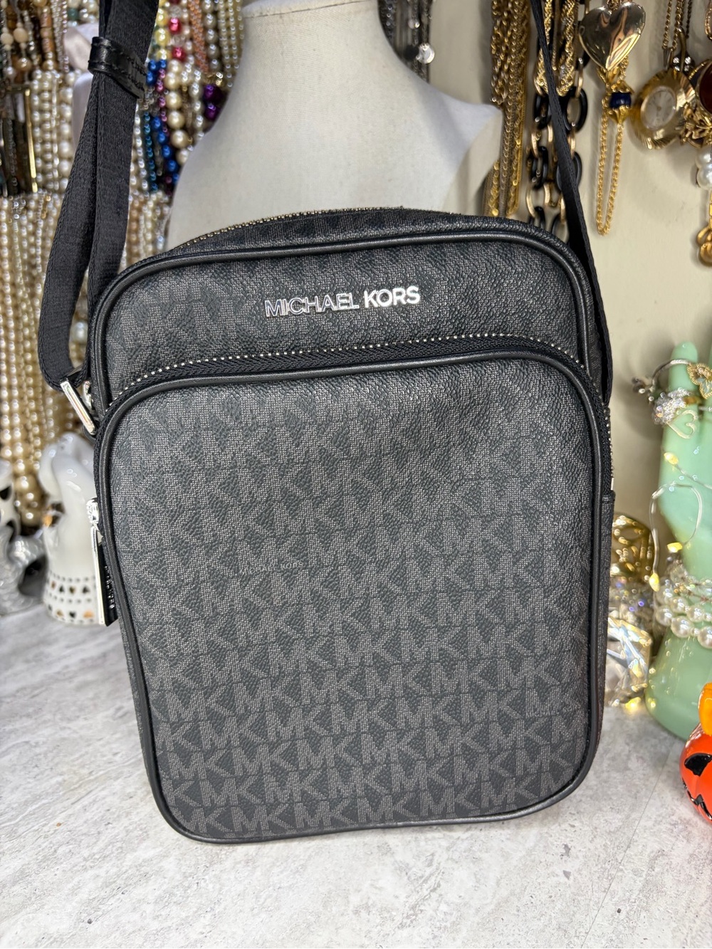 Michael Kors Signature Monogram Black Crossbody Purse Jet Set Bag Silver